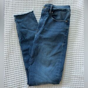 GOOD AMERICAN ALWAYS FITS GOOD CLASSIC SKINNY JEANS | INDIGO
